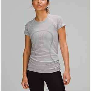 Lululemon swiftly tech top size 2
